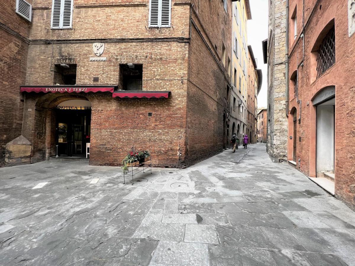 Kami-Central Beautiful Apartment Over The Roofs Siena Dış mekan fotoğraf